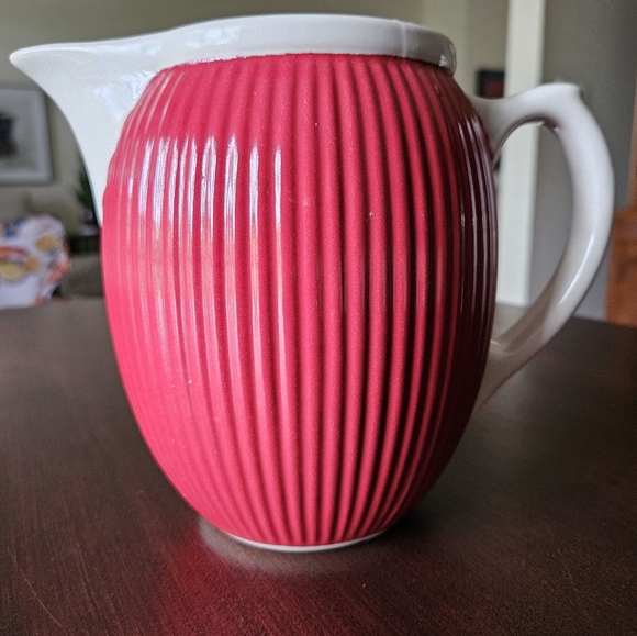 TENDER HEART TREASURES PITCHER - Vintage Collectible - Picture 3 of 7